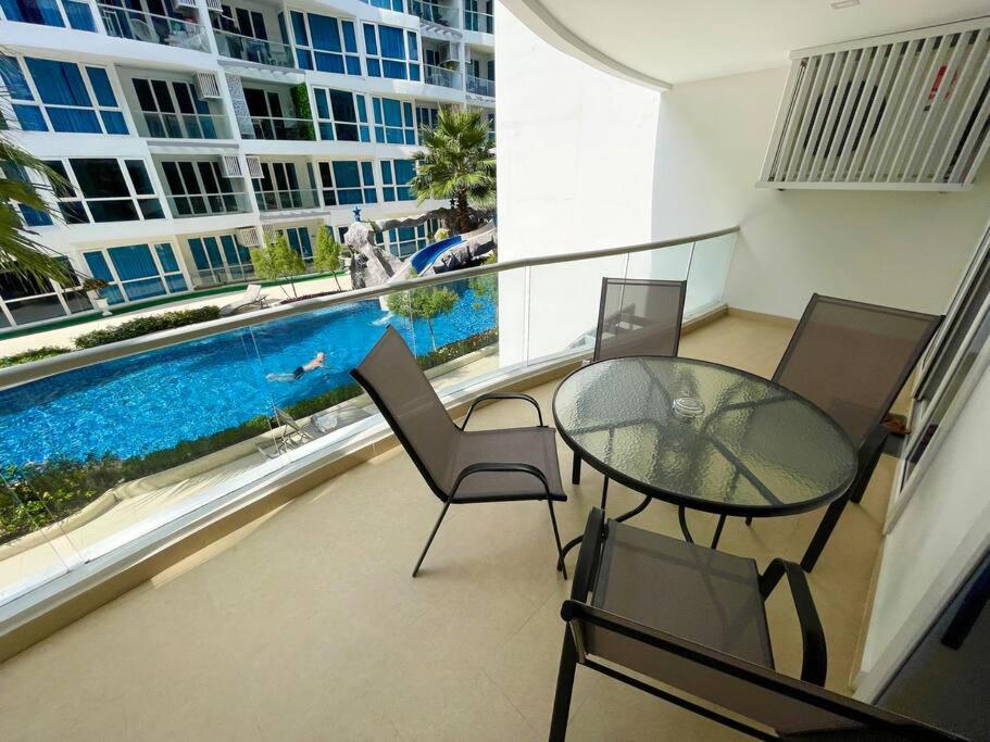 Large Luxury, Pool View, Grand Avenue, Pattaya - 202公寓 外观 照片